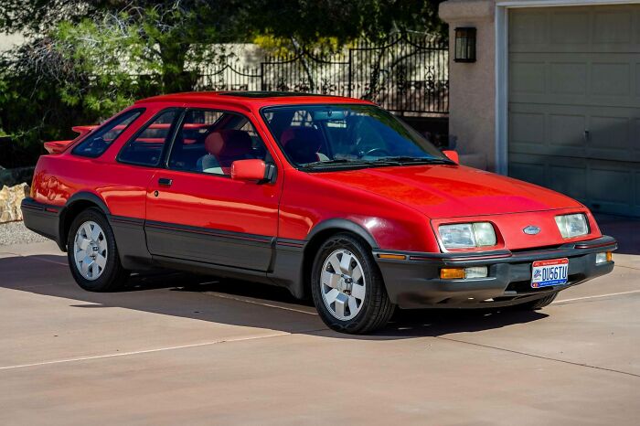 67 Cars So Ugly They Somehow Became Legendary