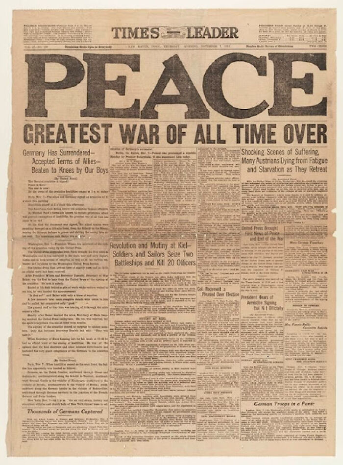 &ldquo;Men Walk On Moon&rdquo;: 57 Historical Newspaper Headlines And Photos That Ended Up On The Front Pages