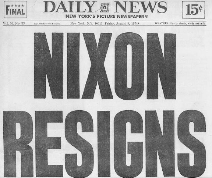 &ldquo;Men Walk On Moon&rdquo;: 57 Historical Newspaper Headlines And Photos That Ended Up On The Front Pages