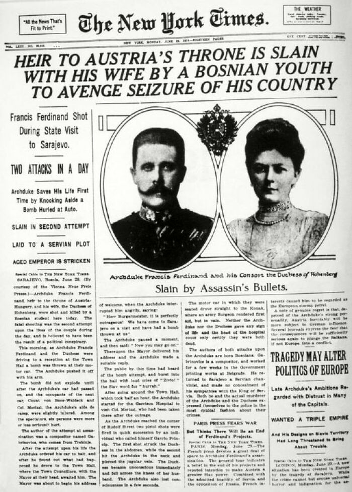 &ldquo;Men Walk On Moon&rdquo;: 57 Historical Newspaper Headlines And Photos That Ended Up On The Front Pages