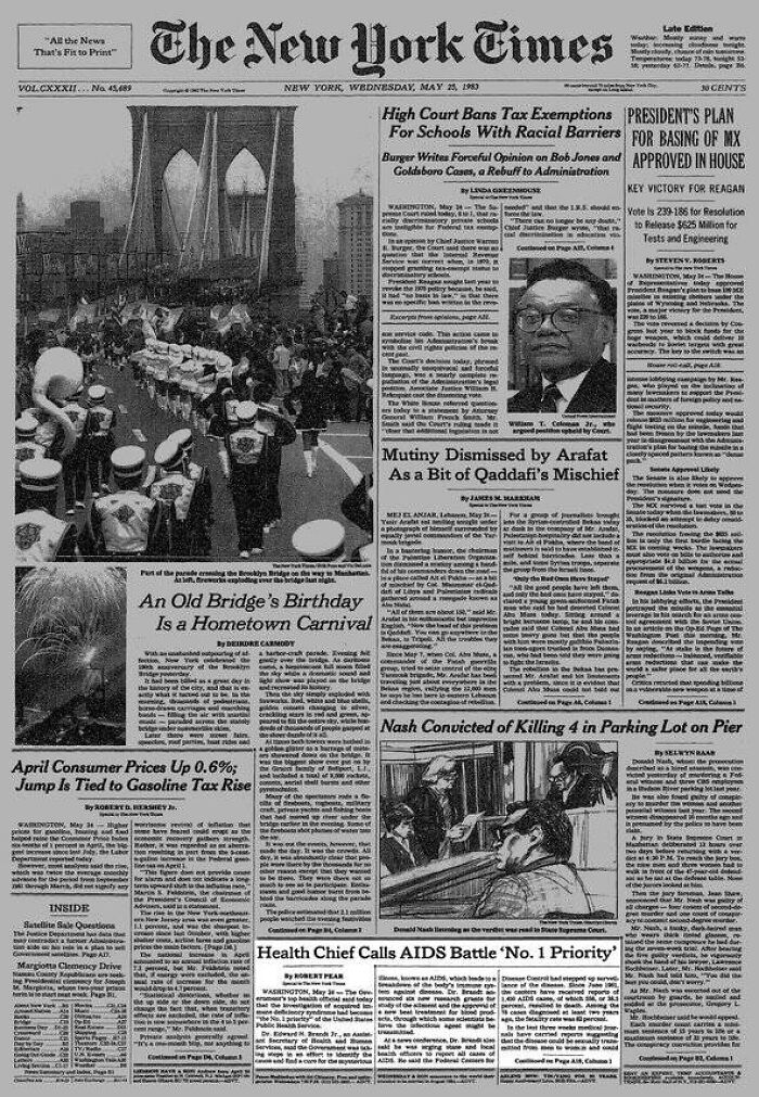 &ldquo;Men Walk On Moon&rdquo;: 57 Historical Newspaper Headlines And Photos That Ended Up On The Front Pages