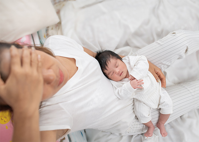 A Psychologist Asked Dads What Their Wives Stopped Doing After Having Kids, And The Responses Got Heavy Fast