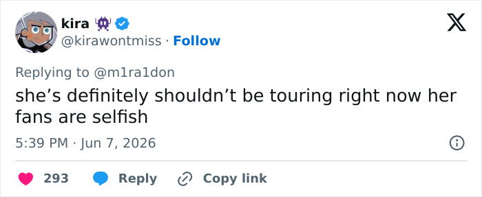 Ariana Grande Fans Begging Her To Get Help After Viral Tour Video Sparks Major Concern
