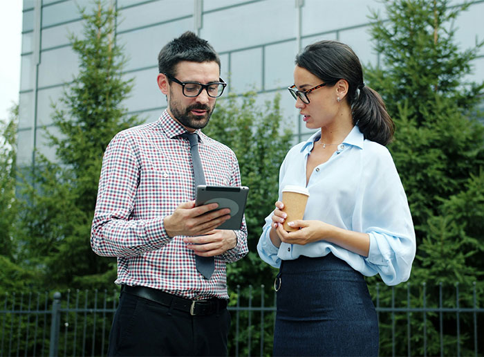 New Hire Doesn&rsquo;t Put Up With Management&rsquo;s Illegal Shenanigans, Makes The Whole Team Do The Same