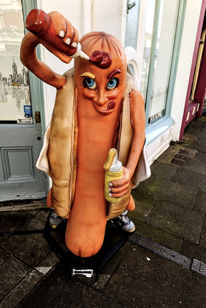 85 Design Fails So Creepy They Make People Feel Uncomfortable (New Pics)