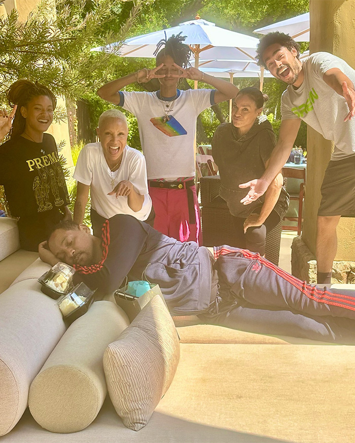 “Clearly Hates Him”: Will Smith And Jada Pinkett Smith’s Viral Clip Has Fans Asking Why They’re Still Married