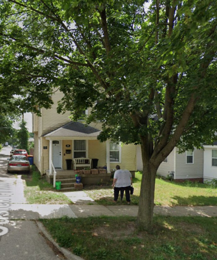 &ldquo;I Will Be Immortalized On Google Street View Forever&rdquo;: 81 Bizarre And Funny Google Street View Photos