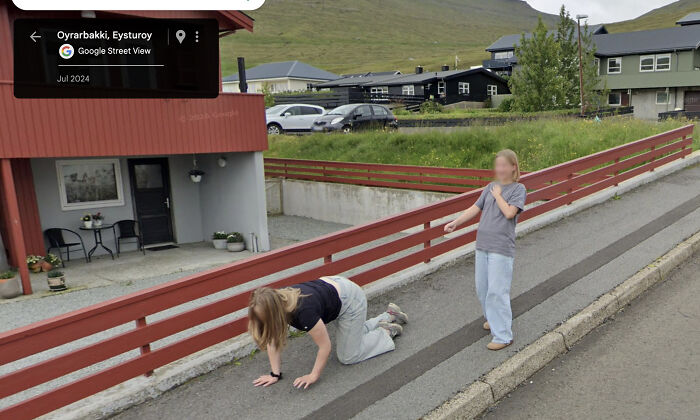 &ldquo;I Will Be Immortalized On Google Street View Forever&rdquo;: 81 Bizarre And Funny Google Street View Photos