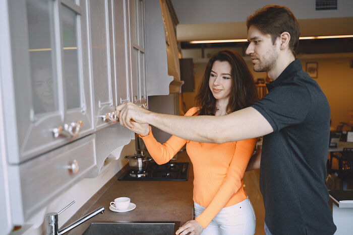 59 Moments In Which Women Decided That They Need To Marry Their Partner