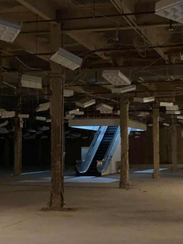 91 Haunting Liminal Spaces That You Should Probably Avoid Ending Up Within