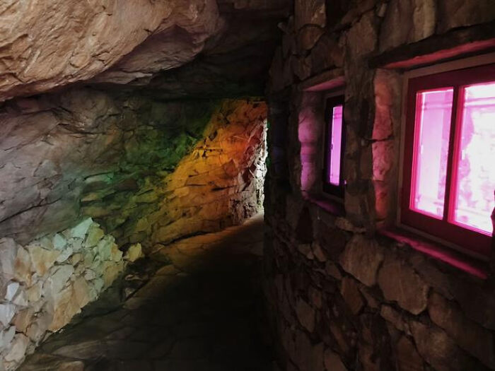 91 Haunting Liminal Spaces That You Should Probably Avoid Ending Up Within