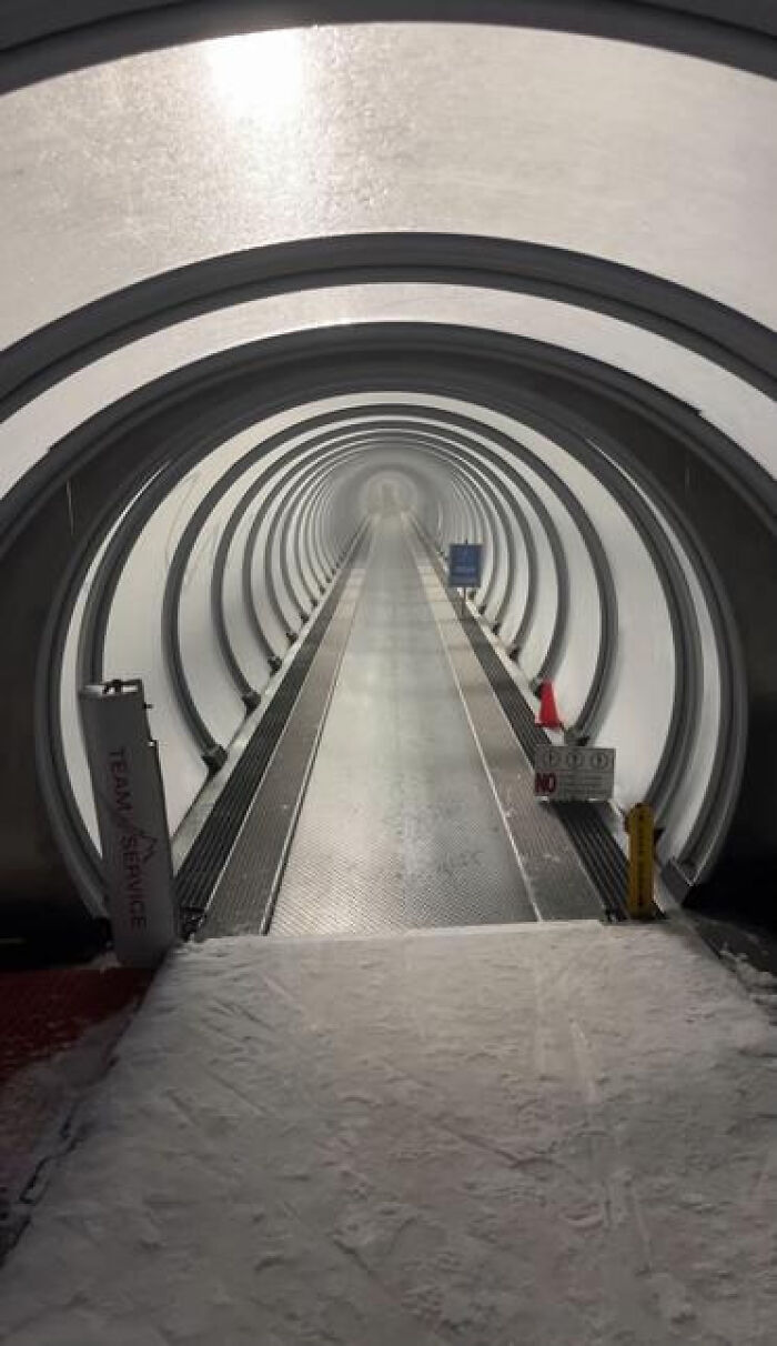 91 Haunting Liminal Spaces That You Should Probably Avoid Ending Up Within