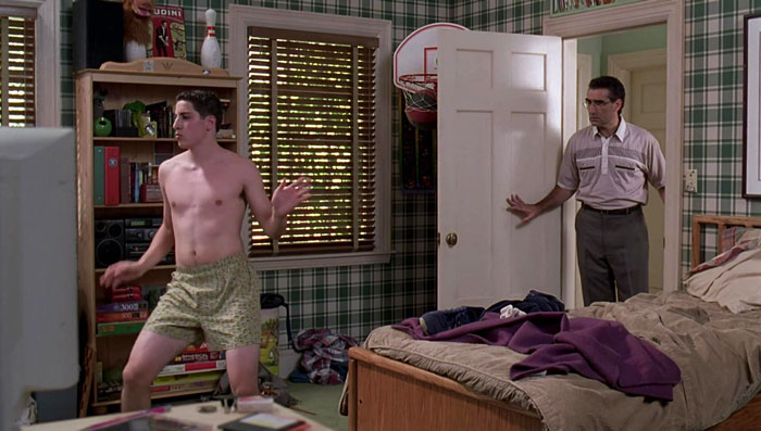 Gen Z Are Finally Watching &ldquo;American Pie,&rdquo; And They Can&rsquo;t Believe It Was Ever Considered Normal