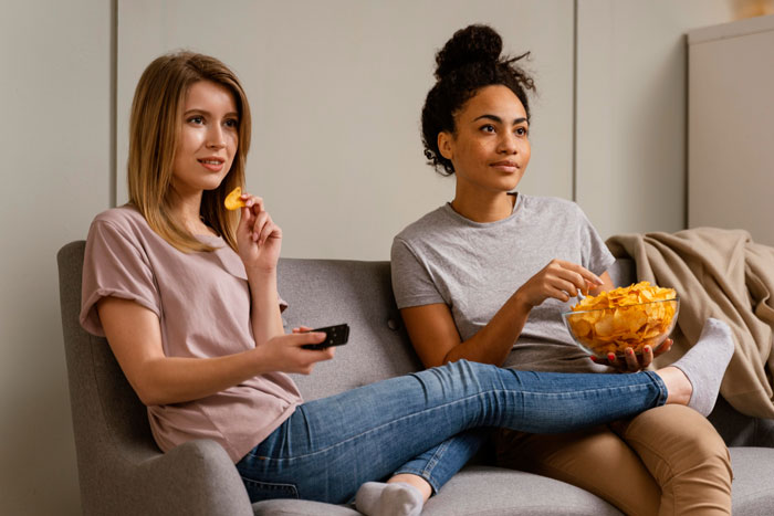 Gen Z Are Finally Watching &ldquo;American Pie,&rdquo; And They Can&rsquo;t Believe It Was Ever Considered Normal