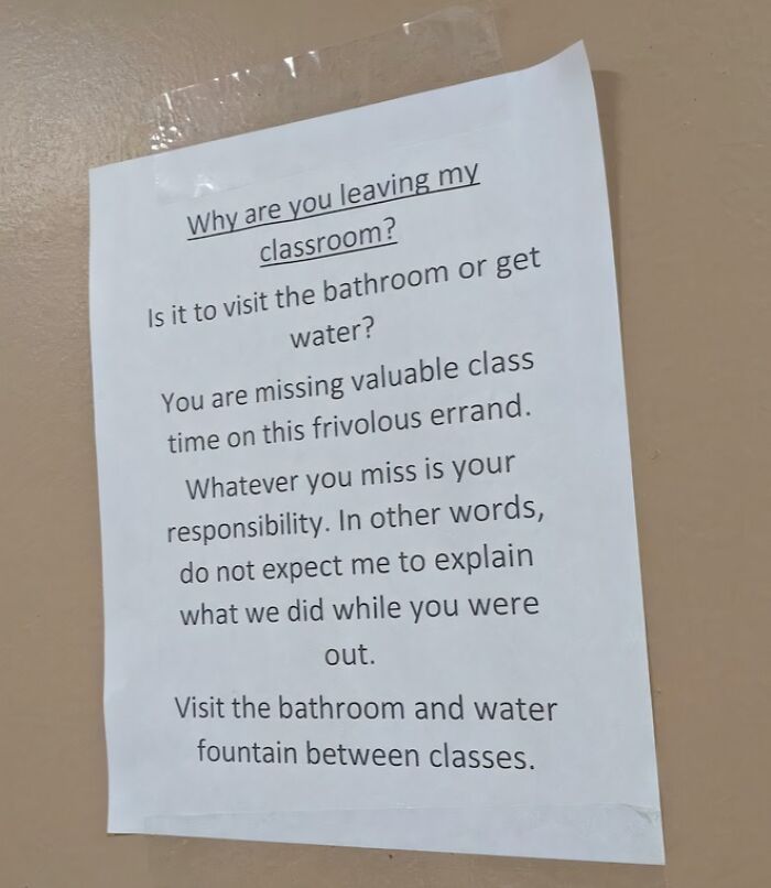 68 Teachers That Got An A+ In Being Toxic And Annoying, According To Their Students