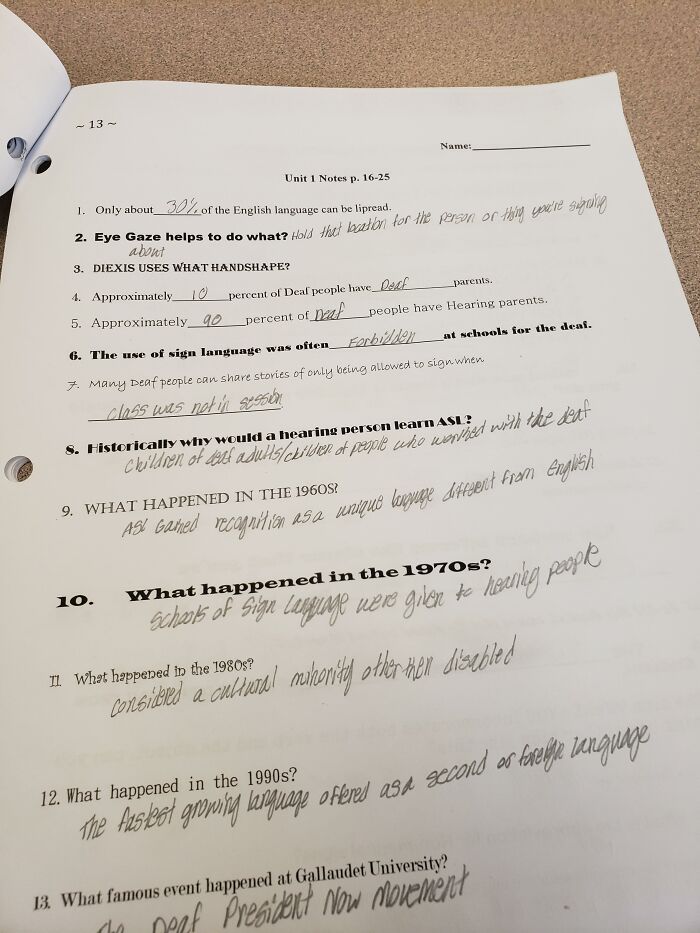 68 Teachers That Got An A+ In Being Toxic And Annoying, According To Their Students