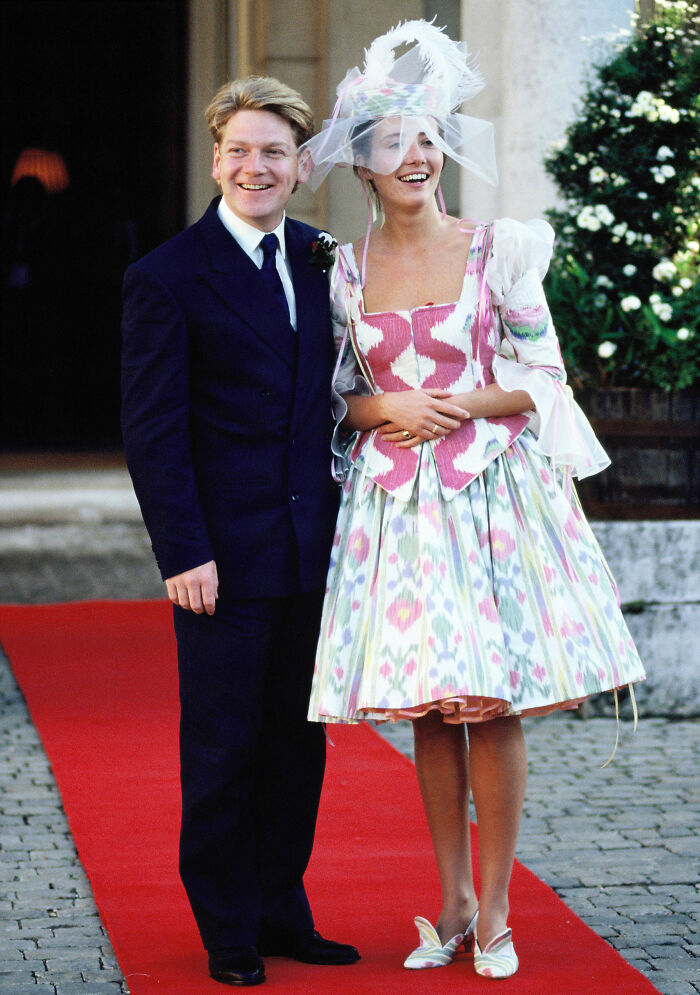 “Divorce Was Destined”: 20 Celebrity Wedding Dresses That Stunned, For Better Or Worse