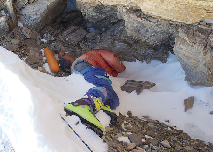 Frozen Body Known As “Green Boots” In Mount Everest Finally Identified After 30 Years