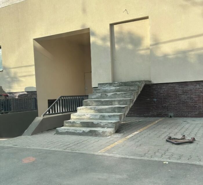 66 Architecture And Design Fails That Could Have Been Avoided With Five Minutes Of Actual Thinking