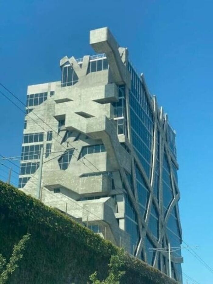 66 Architecture And Design Fails That Could Have Been Avoided With Five Minutes Of Actual Thinking