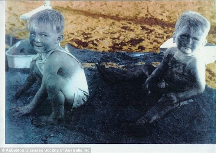 91 Historical Photos That Feel Almost Impossible To Explain