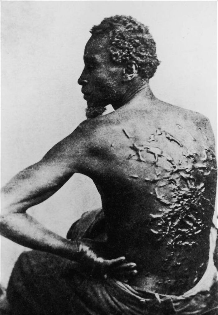 91 Historical Photos That Feel Almost Impossible To Explain