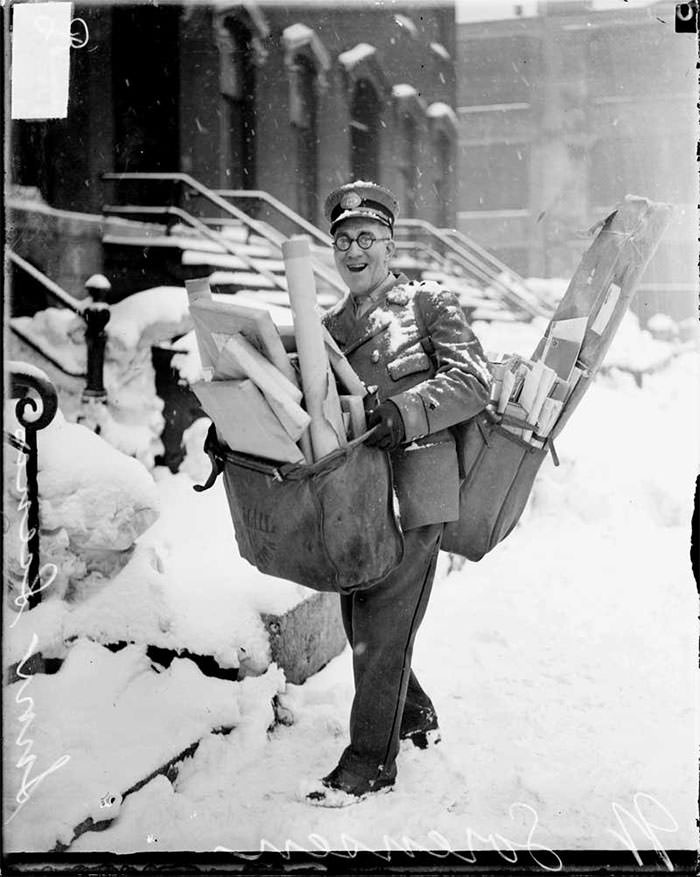 91 Historical Photos That Feel Almost Impossible To Explain