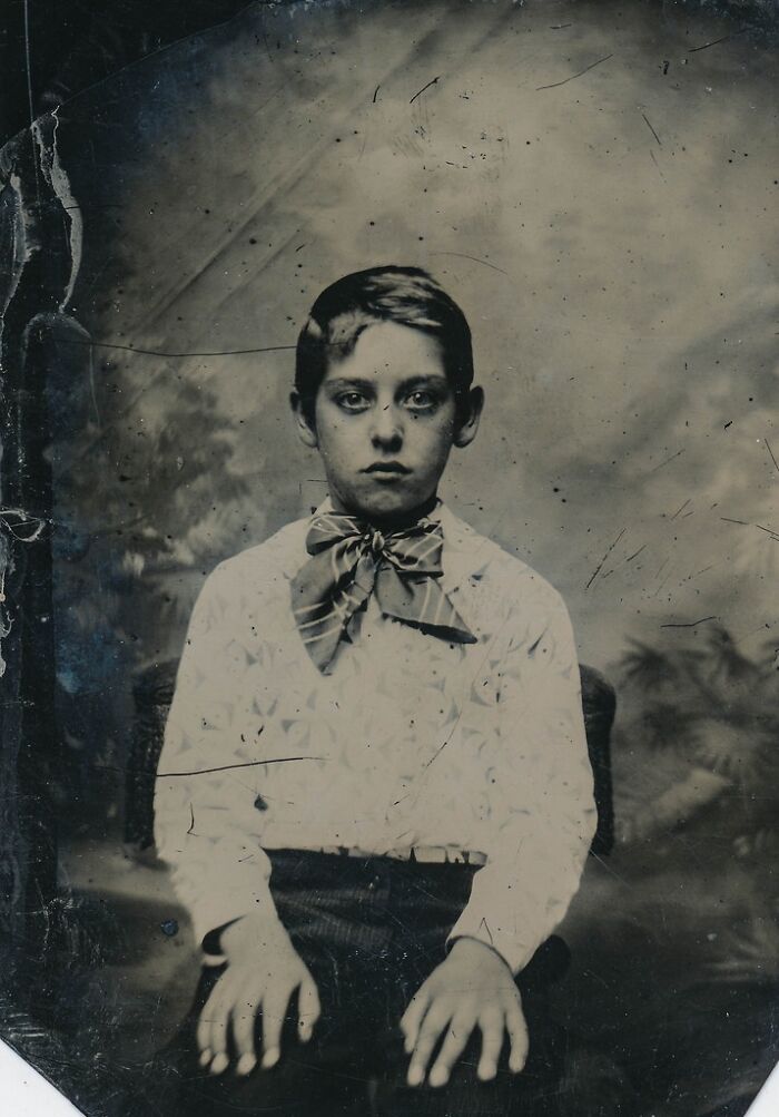 91 Historical Photos That Feel Almost Impossible To Explain