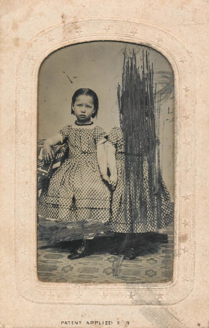 91 Historical Photos That Feel Almost Impossible To Explain