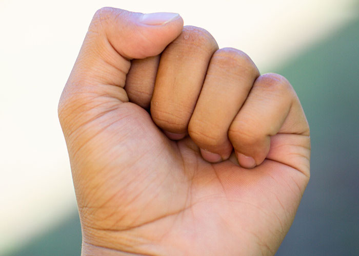“Family Isn&rsquo;t Everything”: 39 Advice That Is Good But Socially Not Acceptabl