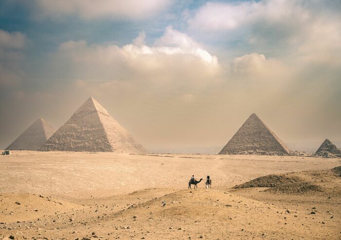 30 Mind-Boggling Unsolved Mysteries That Puzzled People For Years Until They Were Solved