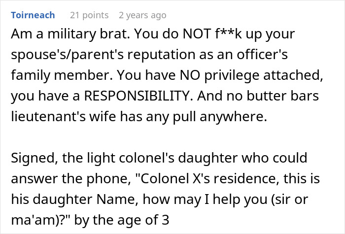 Entitled Army Wife Pulls The &ldquo;Don&rsquo;t You Know Who I AM?&rdquo; Card On A Waitress, Gets A Humbling Reality Check