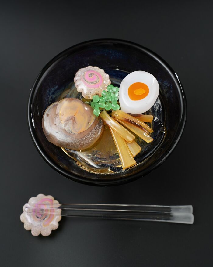 This Japanese Artist Creates Hyper-Realistic Glass Food That Looks Good Enough To Eat (25 Pics)