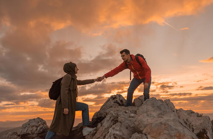 32 Brutally Honest Truths About Human Behavior That Most People Would Rather Not Think About