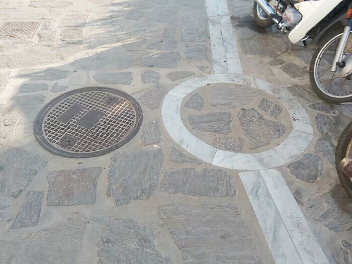 93 Ridiculous “You Had One Job” Fails That Prove Common Sense Isn’t All That Common 93 Ridiculous “You Had One Job” Fails That Prove Common Sense Isn’t All That Common