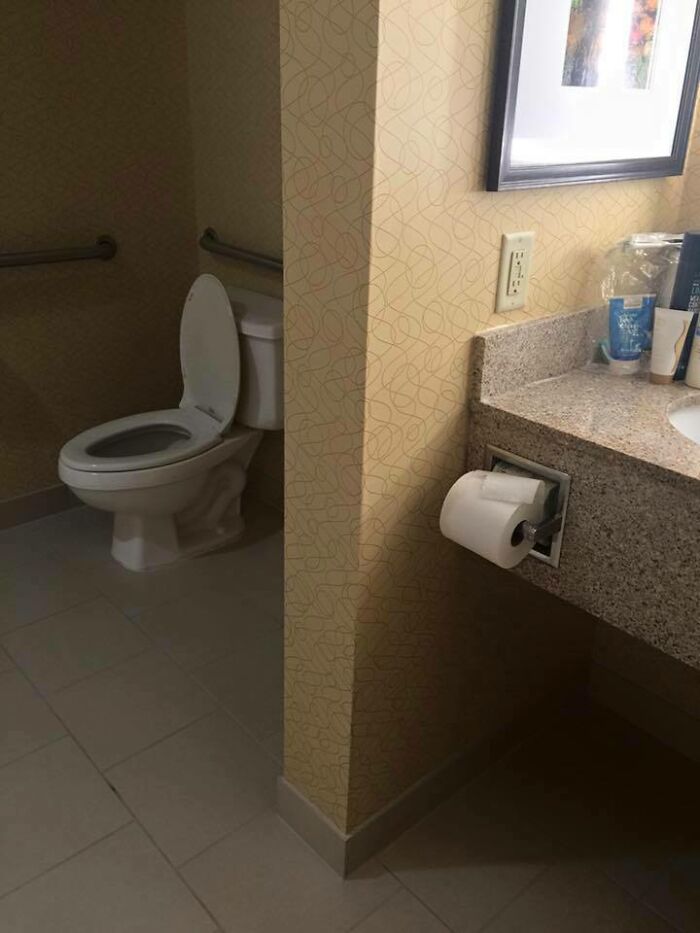 93 Ridiculous “You Had One Job” Fails That Prove Common Sense Isn’t All That Common 93 Ridiculous “You Had One Job” Fails That Prove Common Sense Isn’t All That Common