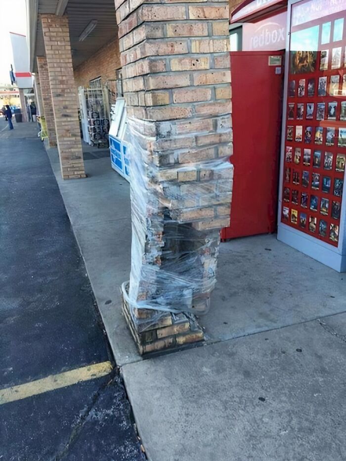 93 Ridiculous “You Had One Job” Fails That Prove Common Sense Isn’t All That Common 93 Ridiculous “You Had One Job” Fails That Prove Common Sense Isn’t All That Common