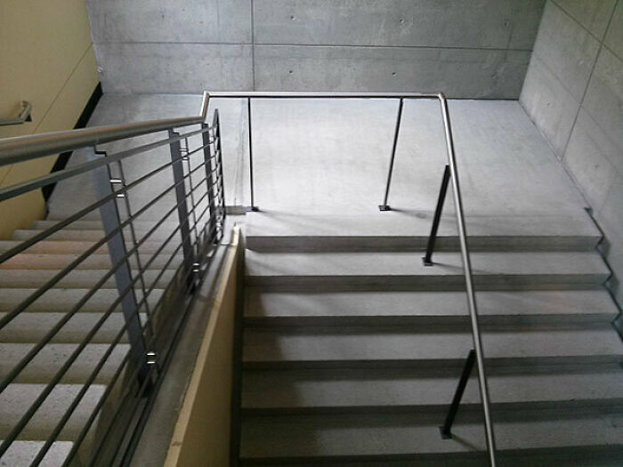 93 Ridiculous “You Had One Job” Fails That Prove Common Sense Isn’t All That Common 93 Ridiculous “You Had One Job” Fails That Prove Common Sense Isn’t All That Common