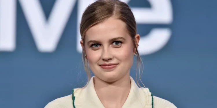 Famous Actress Angourie Rice Famous Actress Angourie Rice