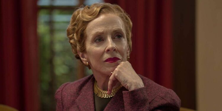 actress Holland Taylor in her role as Ellen Kincaid