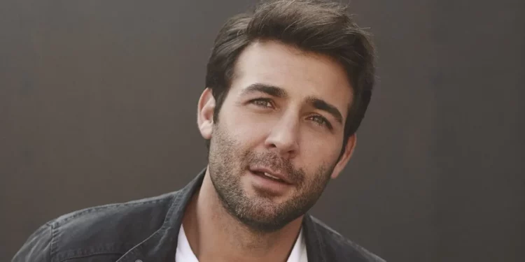 James Wolk