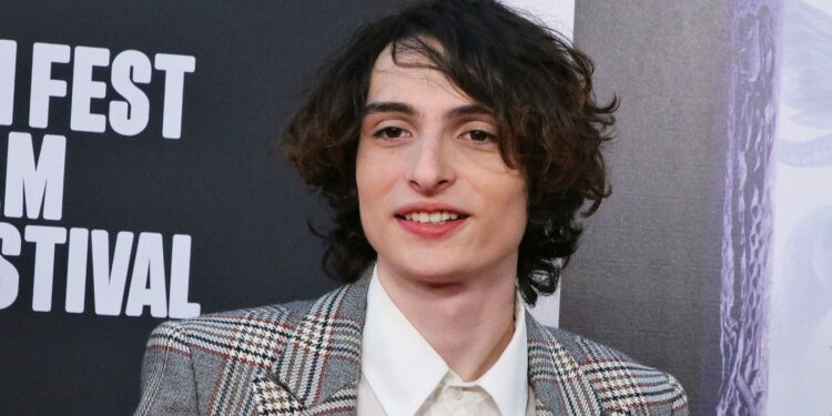 Finn Wolfhard at the Guillermo del Toro's Pinocchio premiere Finn Wolfhard at the Guillermo del Toro's Pinocchio premiere