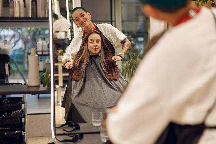 30 Secrets People Keep To Themselves About Others As They Would Ruin Lives