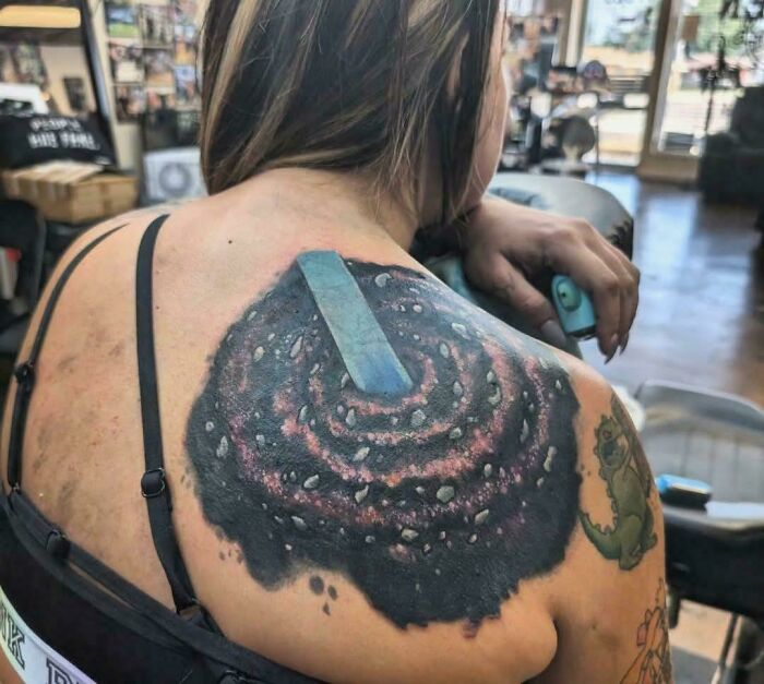 53 Times Tattoo Artist’s Talent Was Wasted On Questionable Ideas 53 Times Tattoo Artist’s Talent Was Wasted On Questionable Ideas