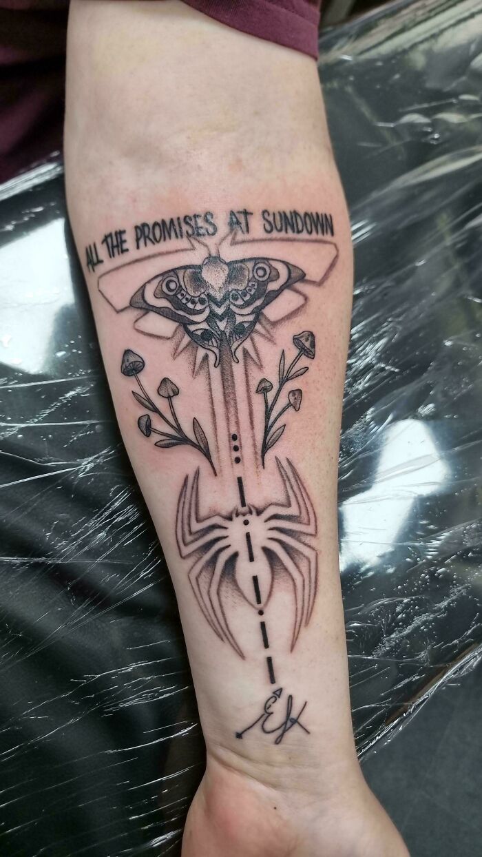 53 Times Tattoo Artist’s Talent Was Wasted On Questionable Ideas 53 Times Tattoo Artist’s Talent Was Wasted On Questionable Ideas