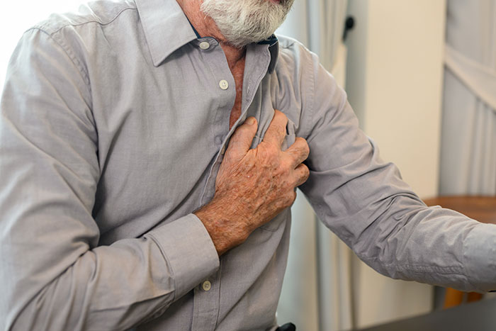 &ldquo;He Thought It Was Just Getting Old&rdquo;: 66 Medical Symptoms Doctors Wish More People Would Stop Ignoring