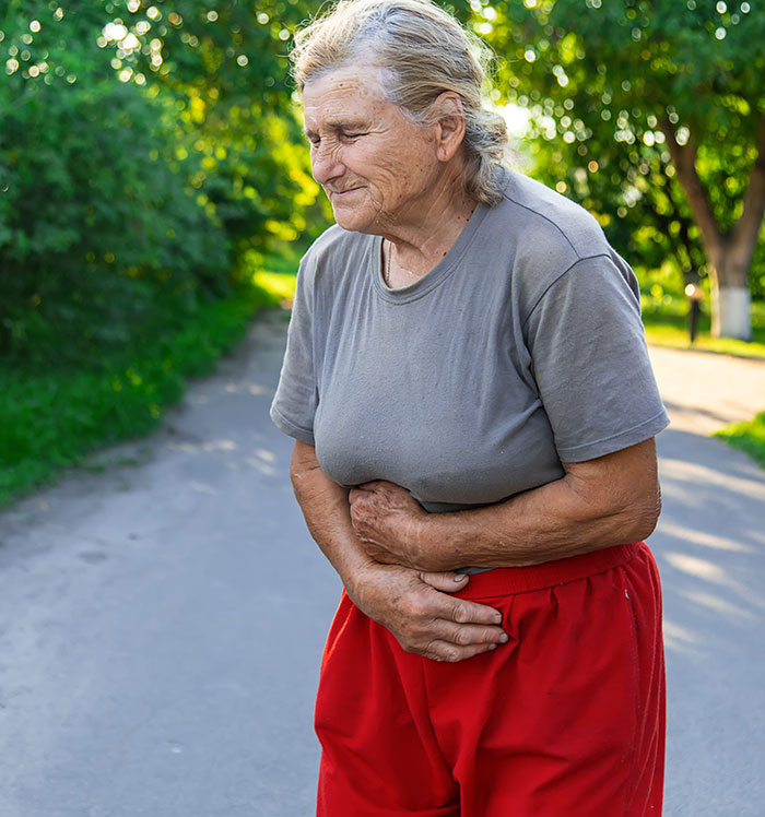 &ldquo;He Thought It Was Just Getting Old&rdquo;: 66 Medical Symptoms Doctors Wish More People Would Stop Ignoring