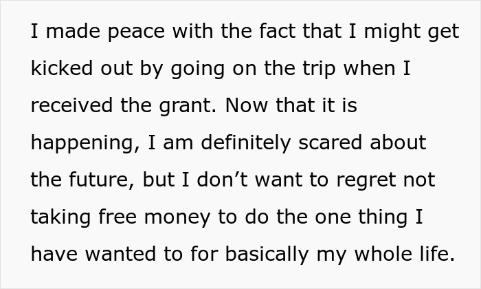 20YO Gets $4K Grant To Go On NYC Research Trip, Worried Parents Threaten To Cut Her Off 20YO Gets $4K Grant To Go On NYC Research Trip, Worried Parents Threaten To Cut Her Off