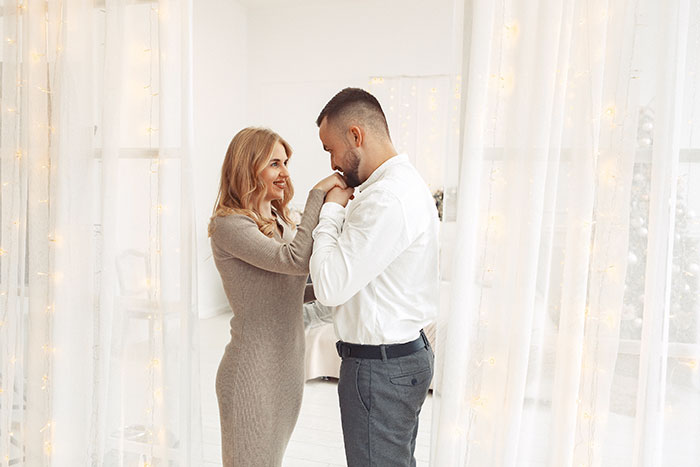 MIL Sparks Family Feud Over Childfree Wedding, Can’t Digest That Golden Son’s Kids Can’t Attend