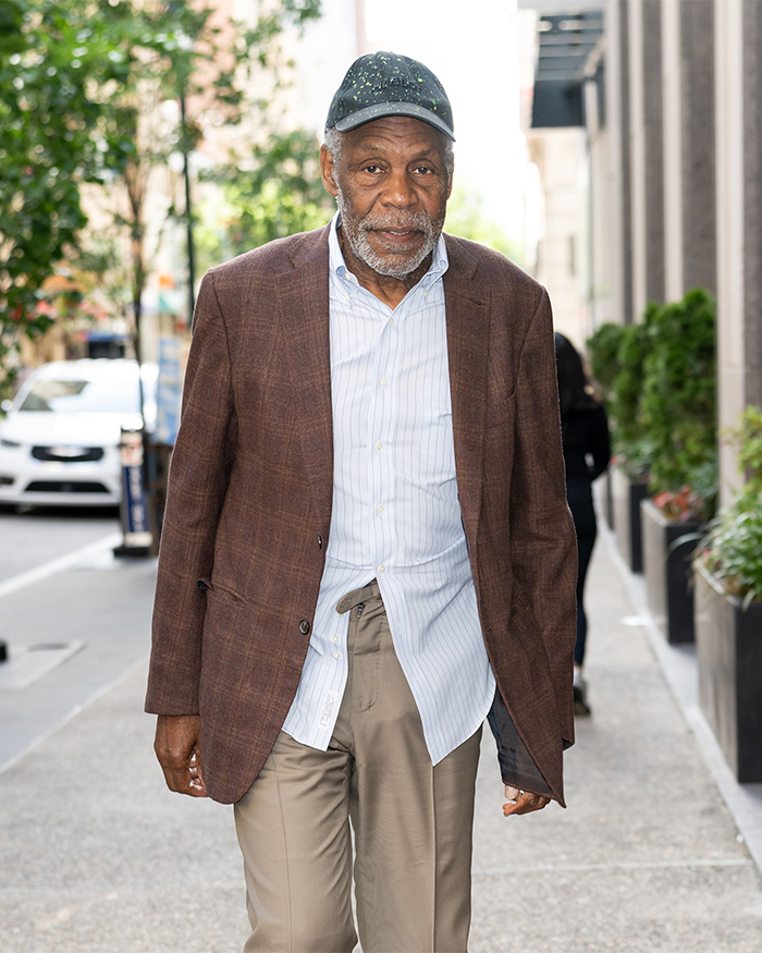 After Danny Glover’s Harrowing Diagnosis Reveal, Doctor Shares Warning Symptoms